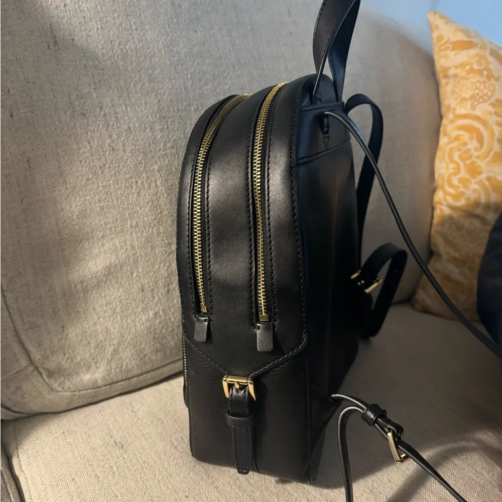 Michael Kors Jaycee Medium Pebbled Leather Backpack - Picture 3 of 4